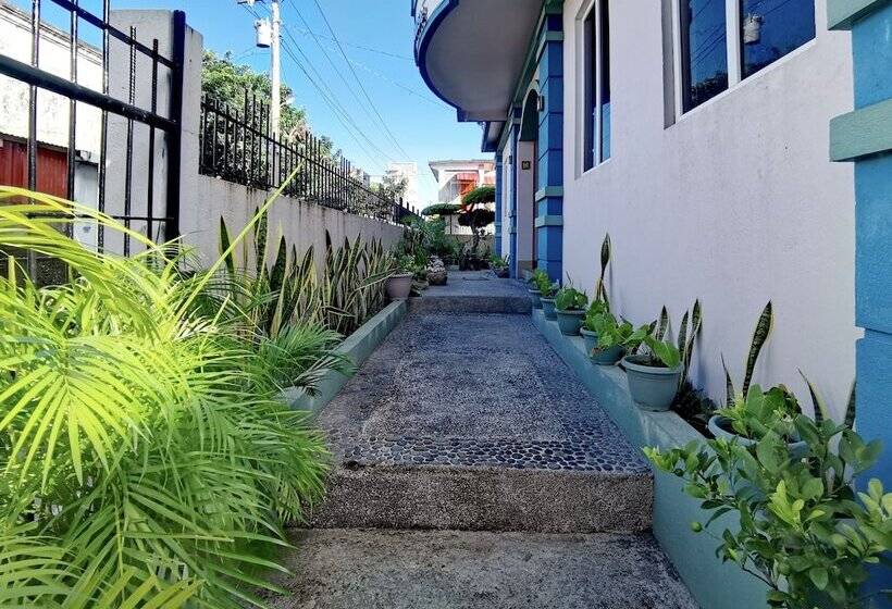 بنسيون Den Den Guesthouse