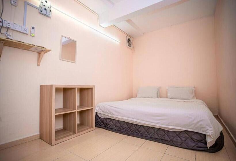 بنسيون Labis Sunrise Farm Stay