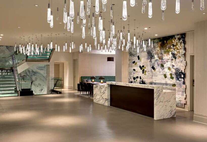 1000, Lxr Hotels & Resorts