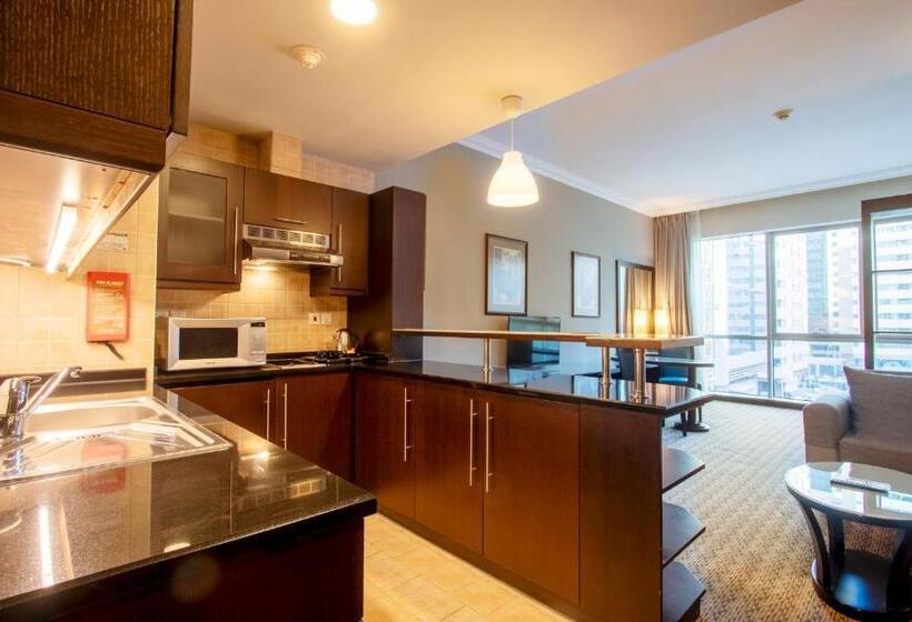 Al Manzel Hotel Apartments