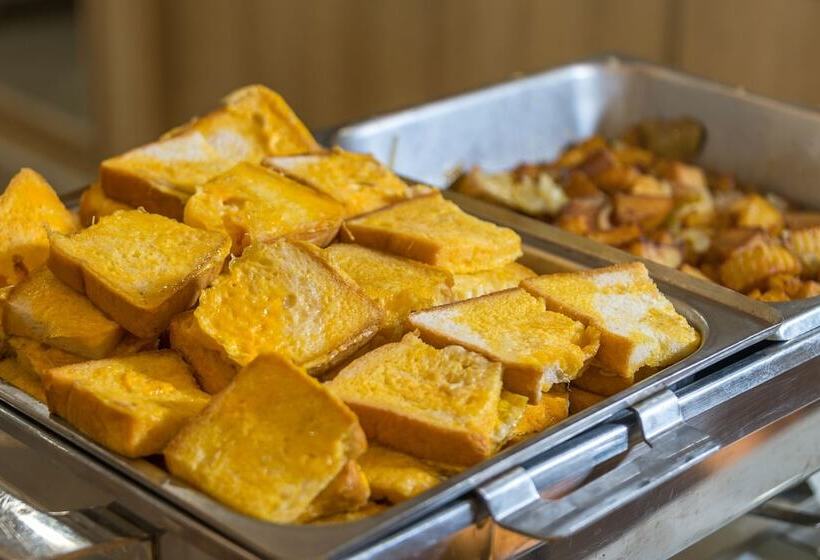 Aonang All Seasons Beach Resort