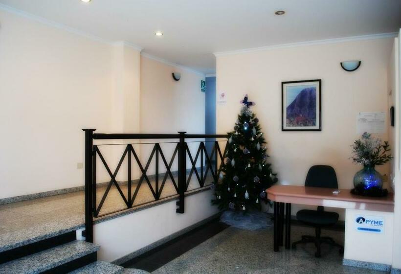 Apartamentos Jucar