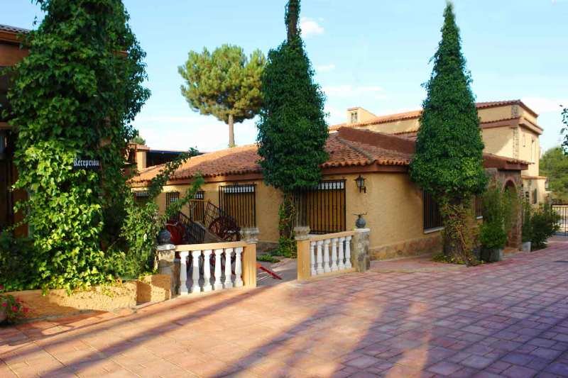 Apartamentos La Villa Don Quijote