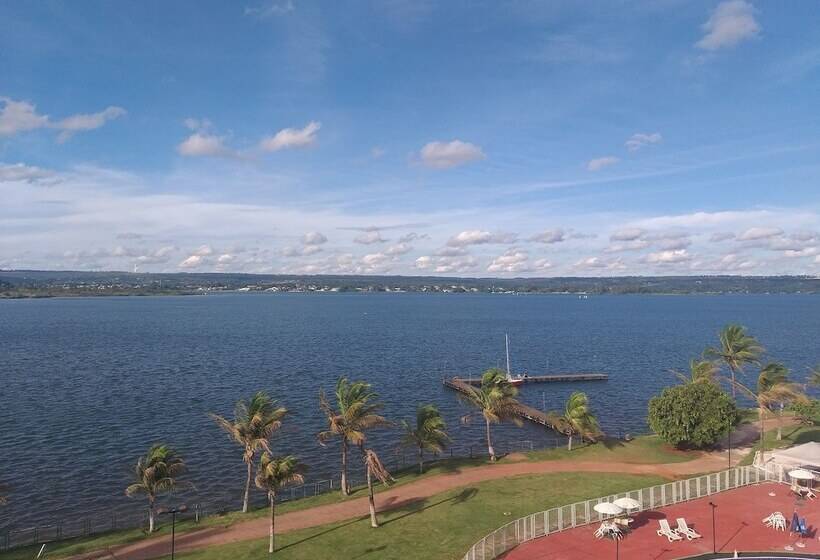 Bay Park Hotel Resort