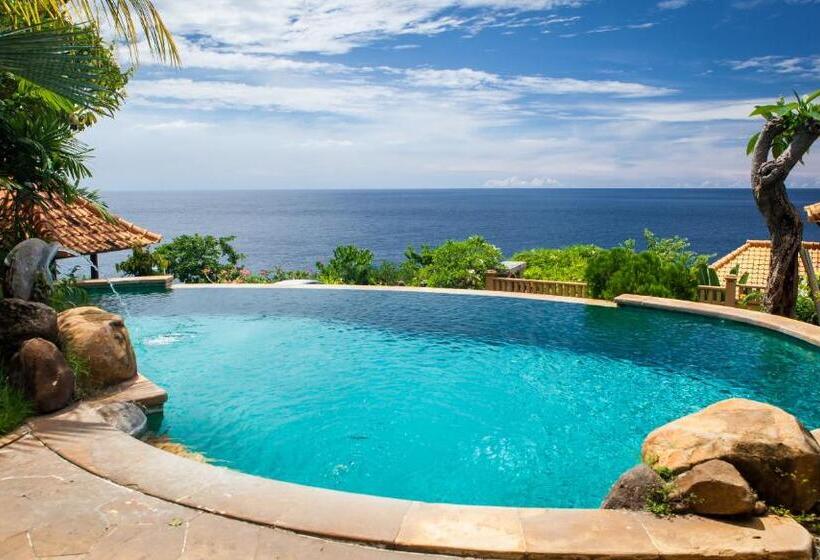 Blue Moon Villas Resort