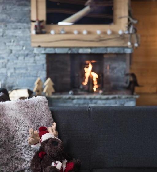 Cgh Résidences & Spas Les Chalets Du Soleil Contemporain