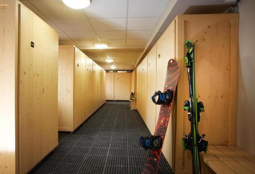 Cgh Résidences & Spas Les Chalets Du Soleil Contemporain