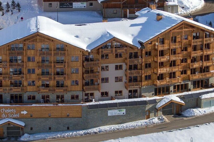Cgh Résidences & Spas Les Chalets Du Soleil Contemporain