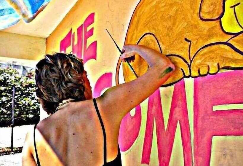 Comfy Hostel Studios