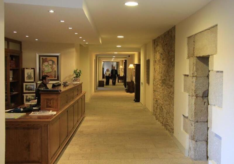 簡易ホテル Hospederia San Martin Pinario