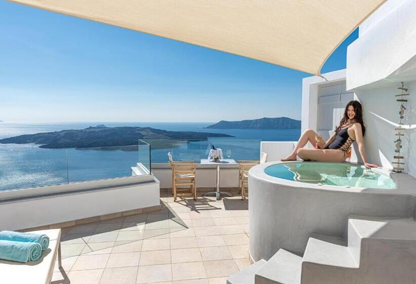 Отель Adamant Suites