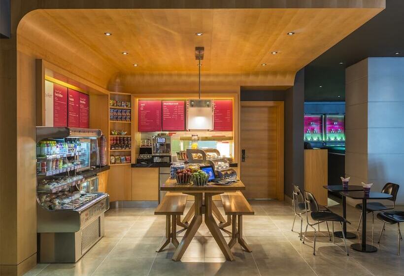 فندق Aloft Abu Dhabi