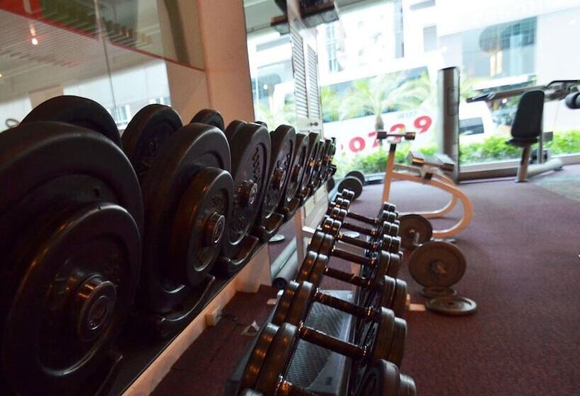 هتل Aone Pattaya Beach Resort