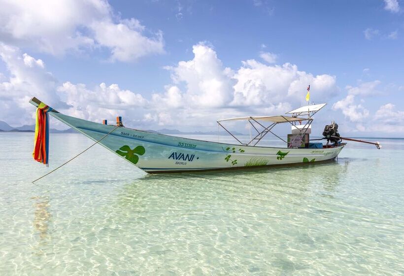 בית מלון כפרי Avani Plus Samui Resort