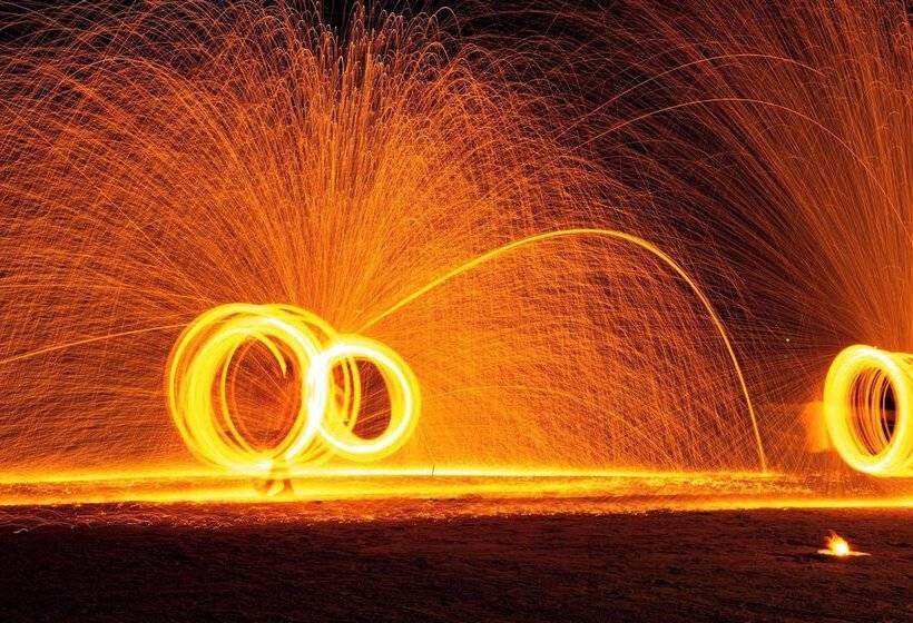 בית מלון כפרי Avani Plus Samui Resort