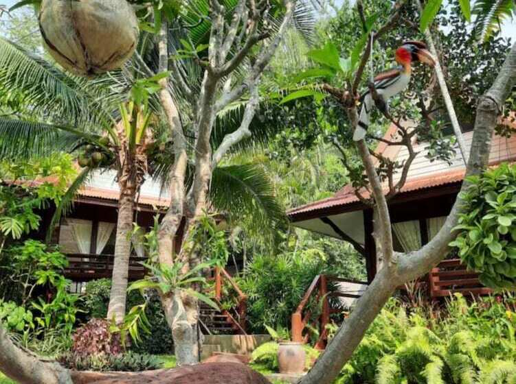 Отель Baan Duangkaew Resort