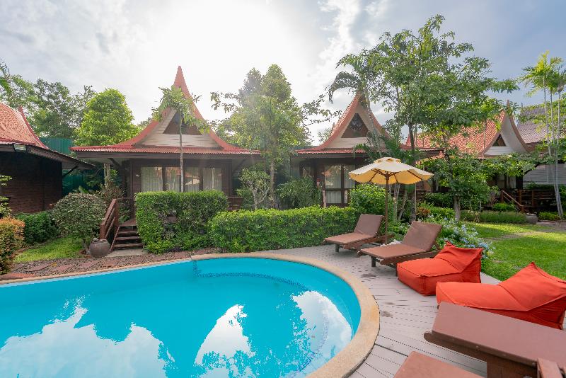 Отель Baan Duangkaew Resort