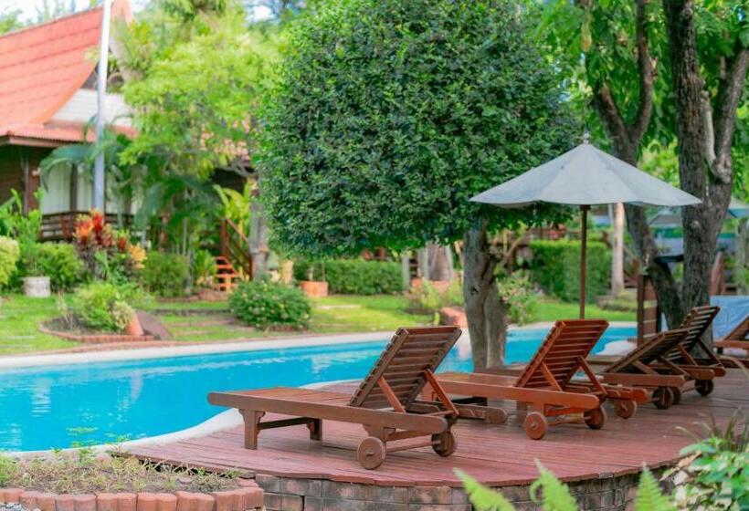 Отель Baan Duangkaew Resort