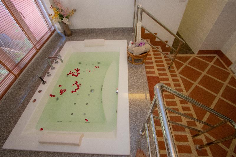 Hotel Baan Grood Arcadia Resort & Spa