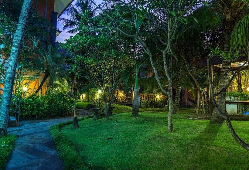 酒店 Bakung Beach Resort