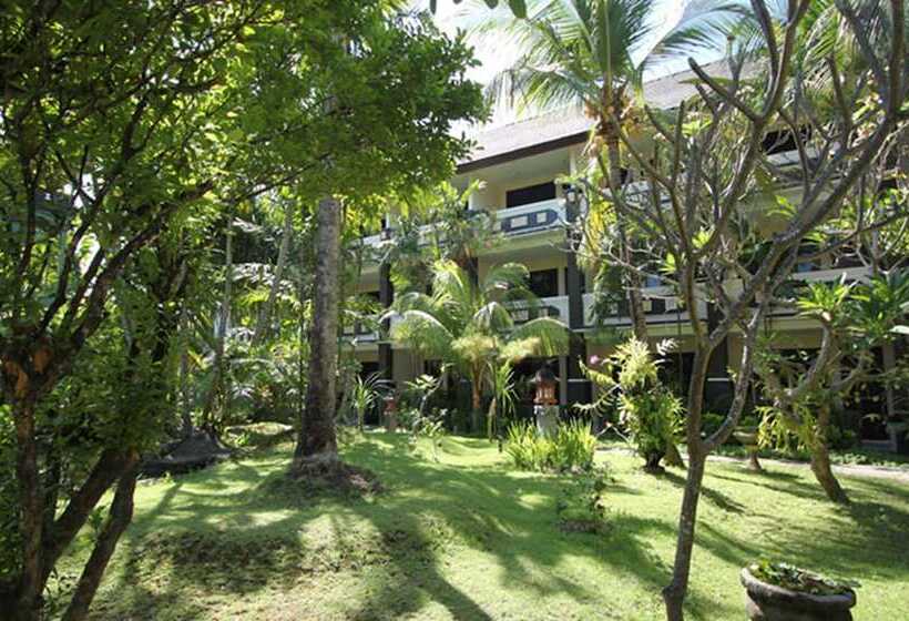 酒店 Bakung Beach Resort