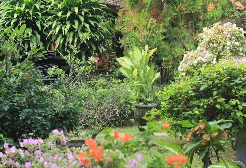 Отель Bakung Sari Resort