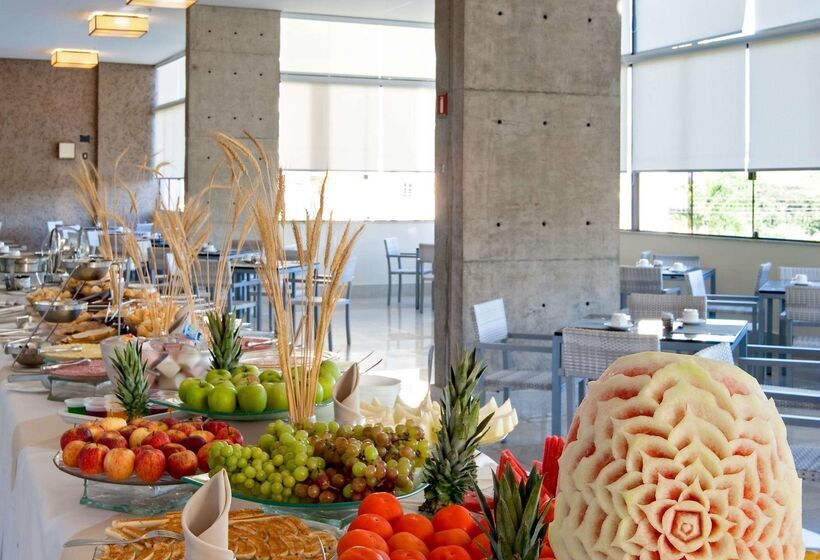 בית מלון כפרי Best Western Suites Le Jardin Caldas Novas