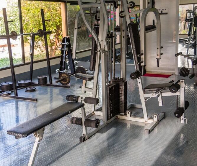 هتل Bm Beach Resort