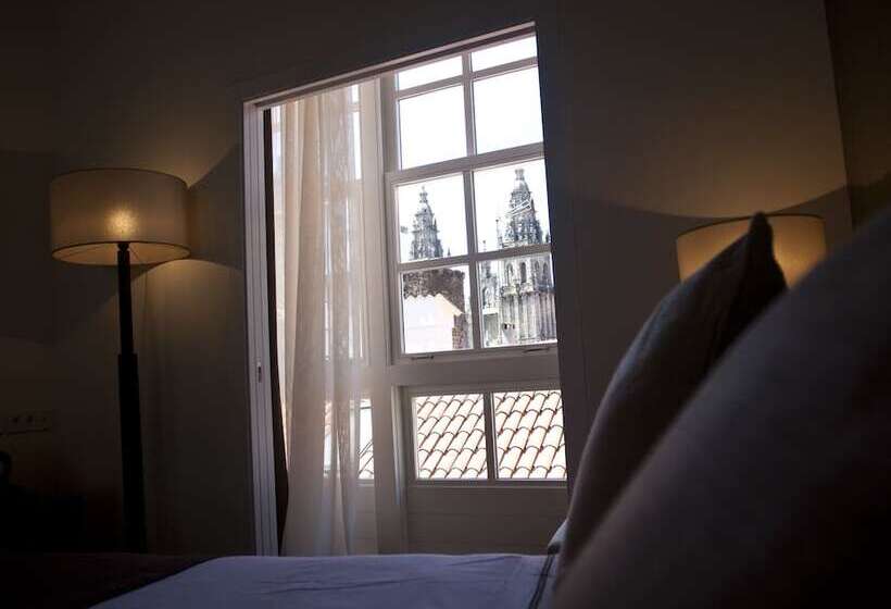 Отель Carrís Casa De La Troya