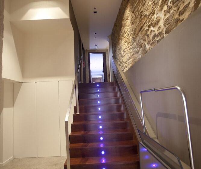 Отель Carrís Casa De La Troya