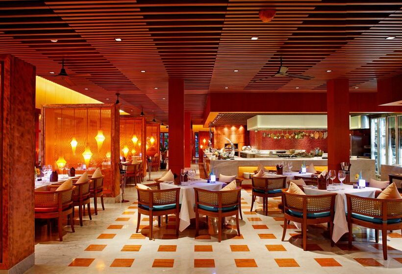 هتل Centara Grand Beach Resort Phuket   Sha Plus