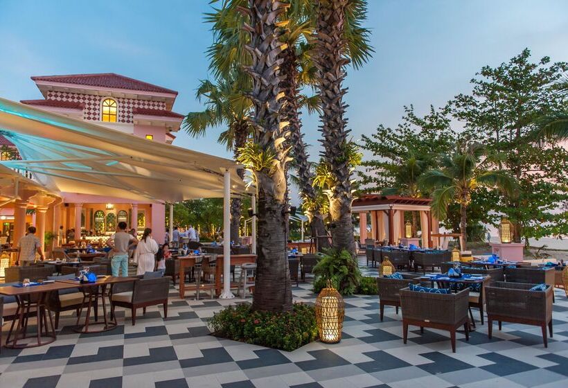 هتل Centara Grand Beach Resort Phuket   Sha Plus