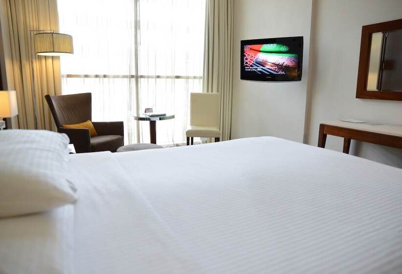 هتل Centro Yas Island By Rotana