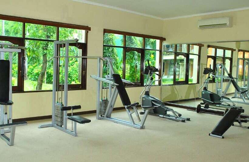 فندق Club Bali Family Suites @ Legian Beach