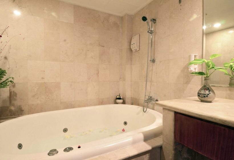 فندق Club Bali Family Suites @ Legian Beach