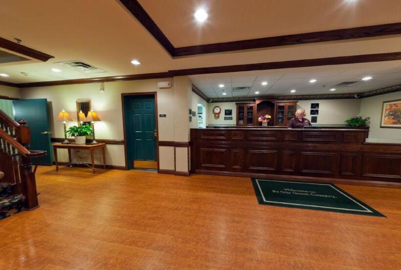 فندق Country Inn & Suites By Radisson, St. Cloud East, Mn