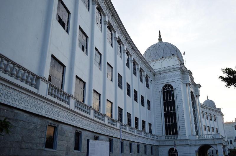 هتل Courtyard By Marriott Hyderabad