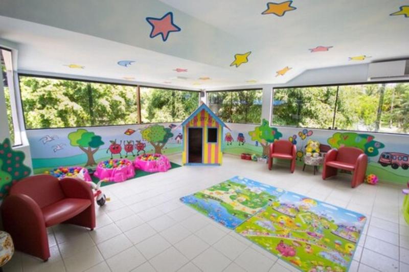 Отель Crôa Mares