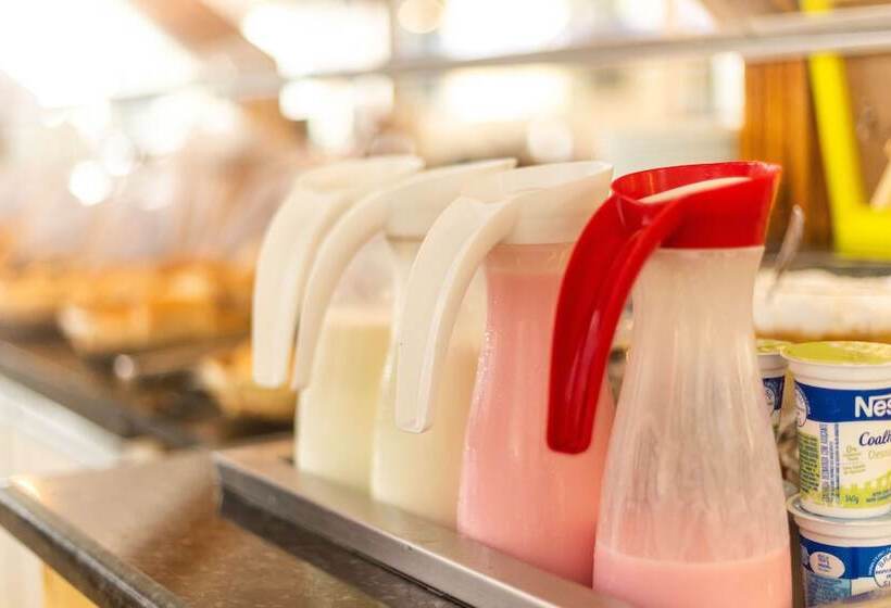 Отель Crôa Mares