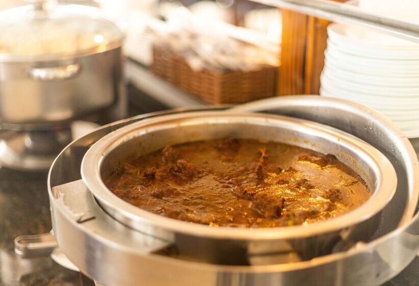 Отель Crôa Mares