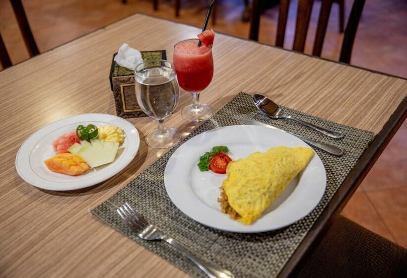 호텔 De Munut Balinese Resort