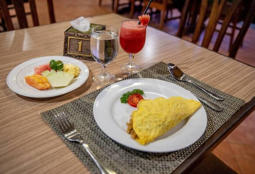 호텔 De Munut Balinese Resort