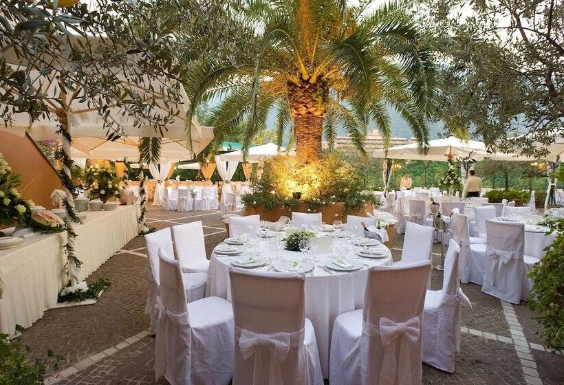 酒店 Dei Congressi