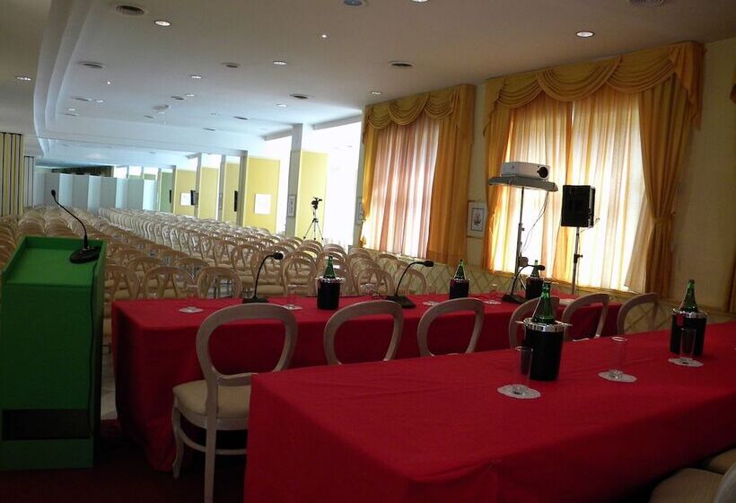 酒店 Dei Congressi