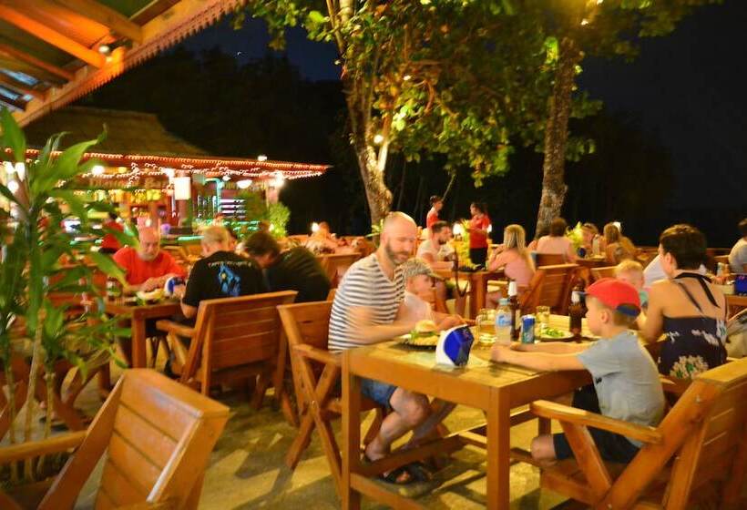 فندق Diamond Cave Resort