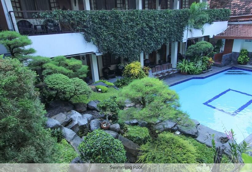 בית מלון כפרי Duta Guest House