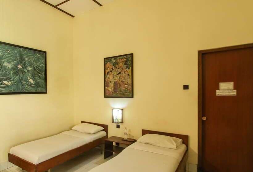 هتل Duta Guest House