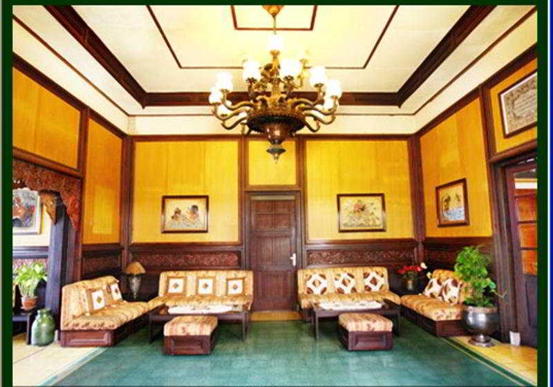 هتل Duta Guest House