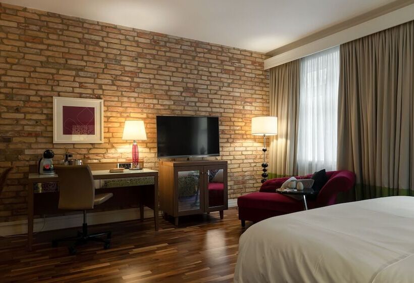 Elite Hotel Esplanade