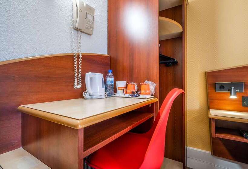 Comfort Hotel Etampes